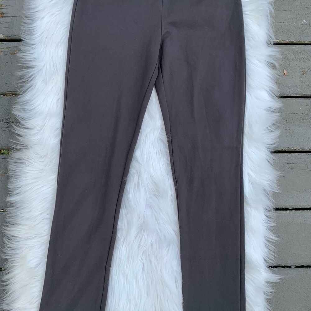 Cabela’s Dark Gray Pants - size medium - like new - Picture 2 of 6